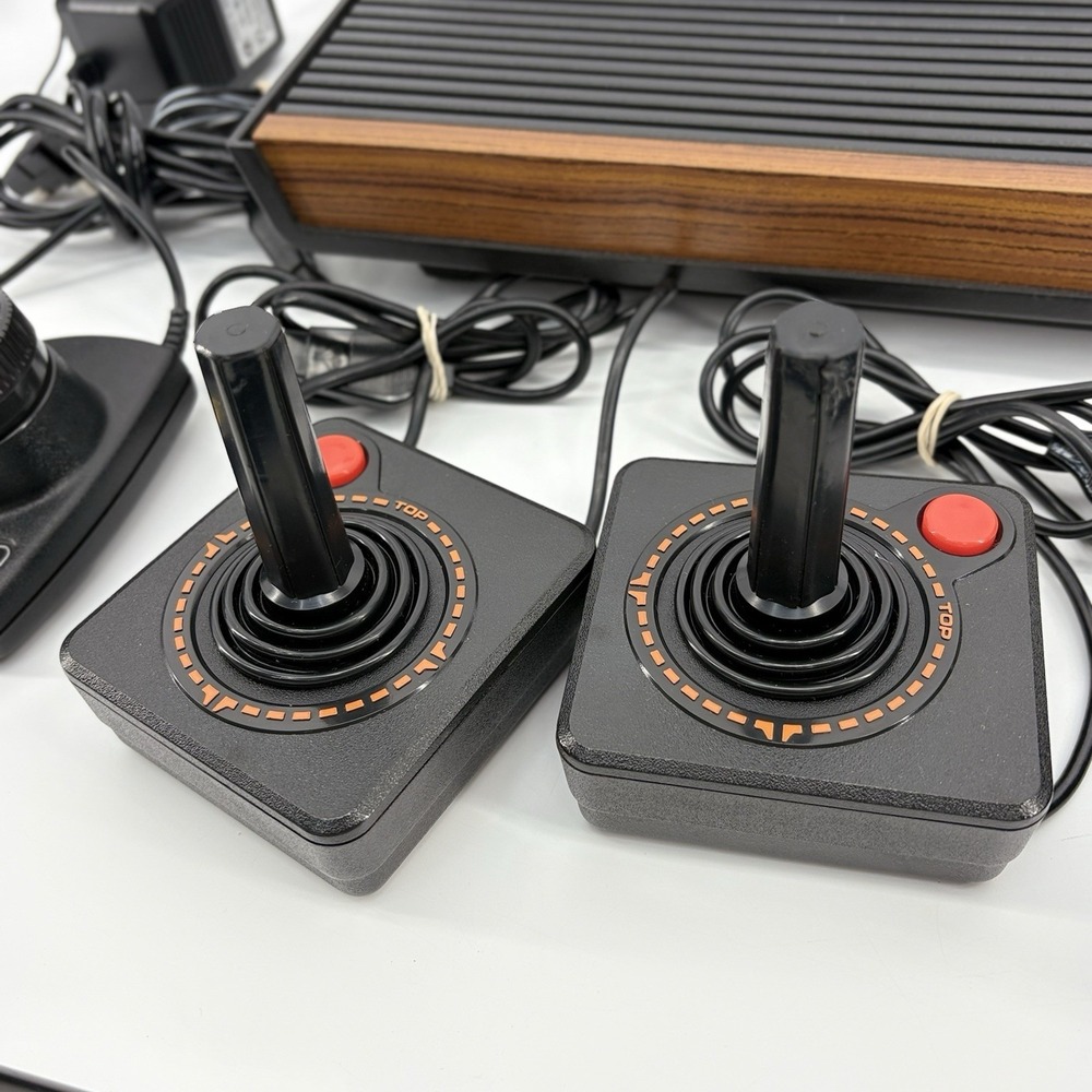 Atari 2600A 4-Switch Gaming Console System with Game Lot 19 Games Read Ds! - Picture 8 of 16